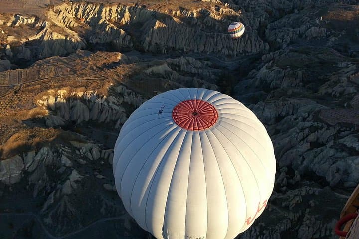 Cappadocia Sunrise Hot Air Balloon Ride: Sunrise Flight Over Fairy Chimneys photo 4
