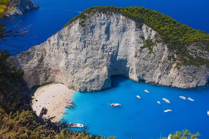 12-Day Private Ancient Greece Tour: Acropolis, Delphi, Meteora, Zakynthos & Santorini