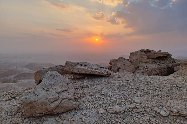 Sunset at The Second Edge: Guided Hike to the Tuwaiq Escarpment from Riyadh photo 3
