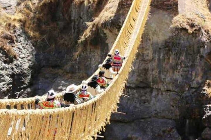 Q'eswachaka Bridge: Full-Day Tour to the Last Inca Rope Bridge photo 2