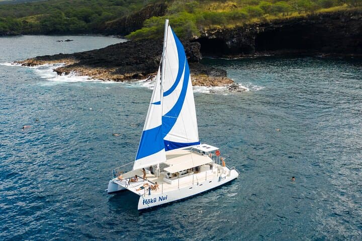 Afternoon Sail and Snorkel at Captain Cook Monument: Kona’s Premier Marine Adventure