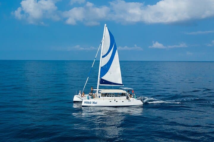 Deluxe Sail and Snorkel Adventure at Captain Cook Monument, Big Island photo 2