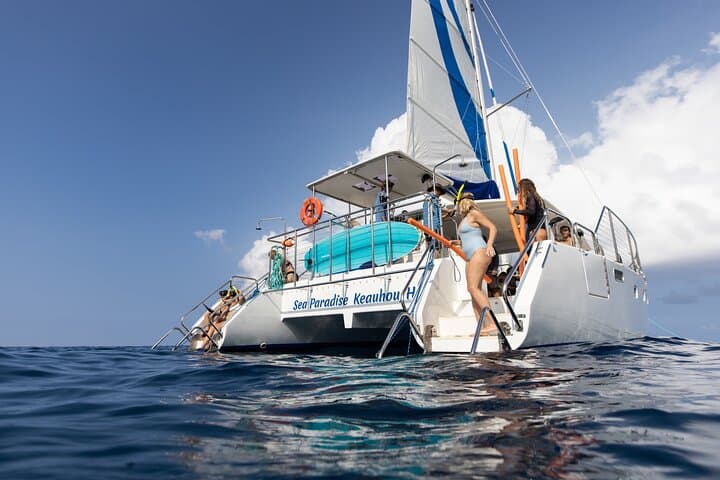 Deluxe Sail and Snorkel Adventure at Captain Cook Monument, Big Island photo 4