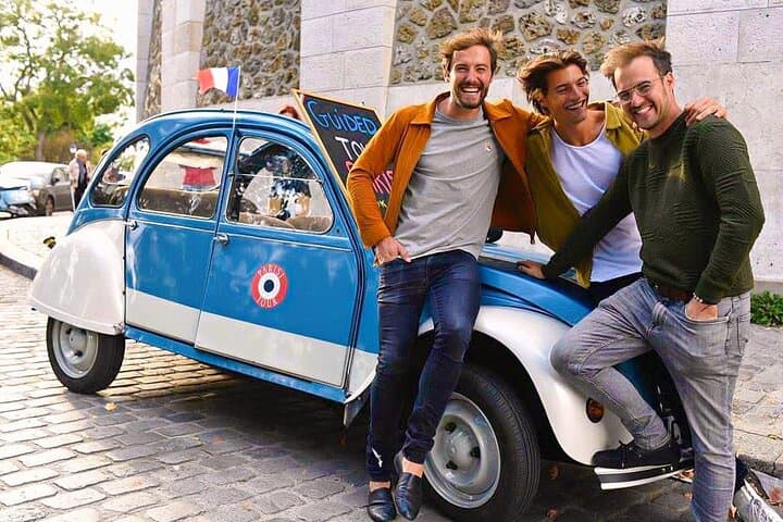 Paris in a Citroën 2CV: A 3-Hour Vintage City Cruise photo 5