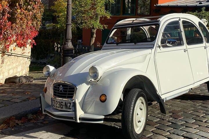 Paris in a Citroën 2CV: A 3-Hour Vintage City Cruise photo 4