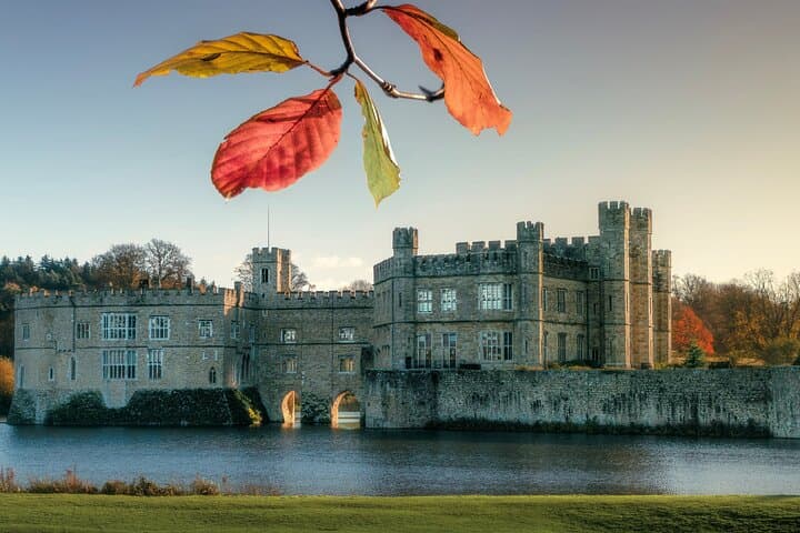 Leeds Castle Ultimate Explorer: 12th-Century Castle, Gardens & Falconry Tickets photo 2