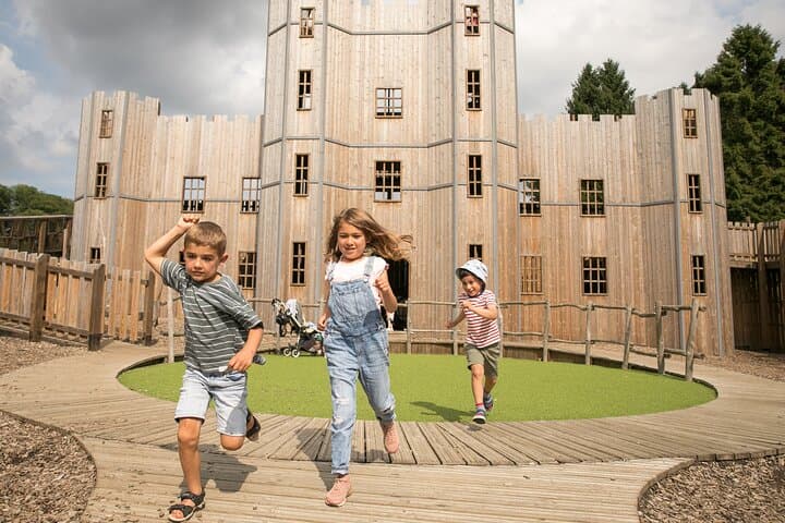 Leeds Castle Ultimate Explorer: 12th-Century Castle, Gardens & Falconry Tickets photo 4