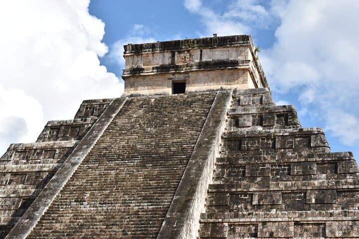 Chichen Itza, Ik Kil & Hubiku Day Tour from Cancun: Cenotes, Colonial Valladolid & Buffet photo 5
