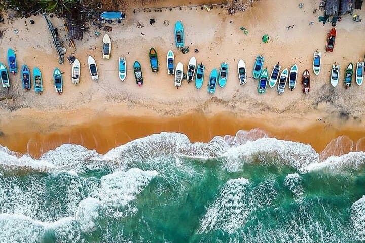 Private Airport Transfer to Trincomalee and Nilaveli from Colombo photo 5
