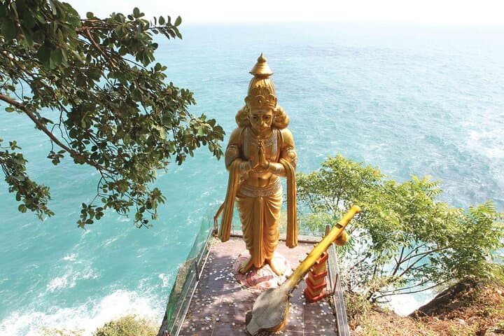 Private Airport Transfer to Trincomalee and Nilaveli from Colombo photo 6