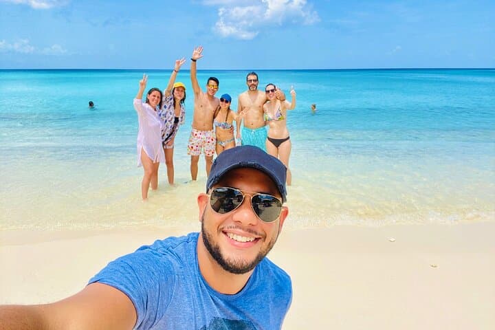 Full-Day Beach Hopping in Curaçao: Swim with Turtles & Visit Cas Abao photo 3