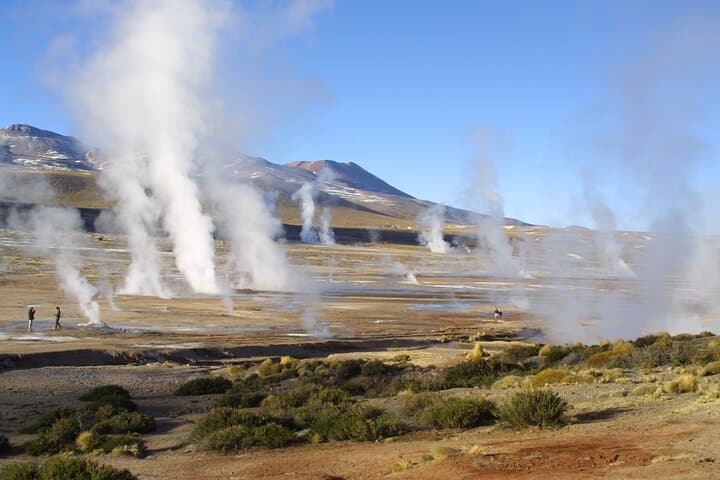 4-Day Atacama Highlights: Tatio Geysers, Cejar Lagoon & Rainbow Valley photo 5
