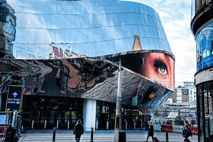 Birmingham Hidden Gems Tour App: Self-Guided Treasure Hunt & Big Britain Quiz photo 5