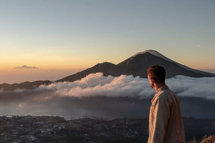 Mount Batur Sunrise Hike and Hot Spring: Private Guided Trek from Ubud
