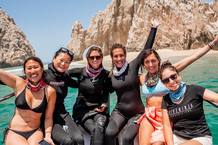 Cabo Marine Park: Two-Tank Dive to Pelican Rock & Neptune's Finger photo 6