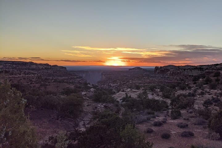 Secluded Moab Sunset: 4x4 Backcountry & Canyonlands Scramble photo 5