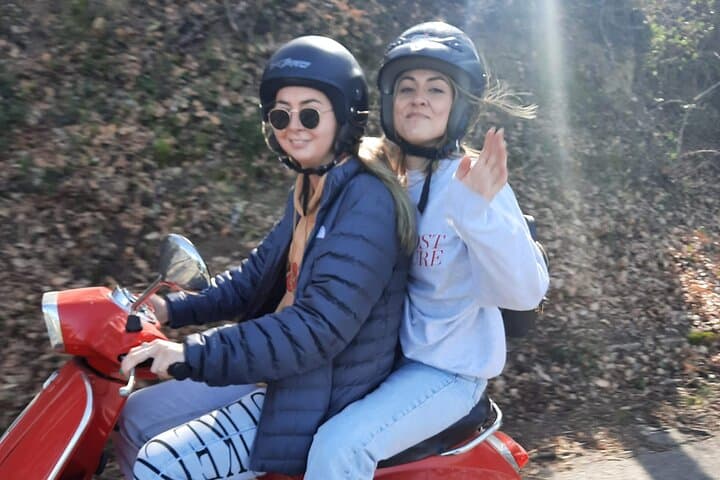 Zip Through Chianti: Private Tuscany Vespa Tour from Florence photo 4