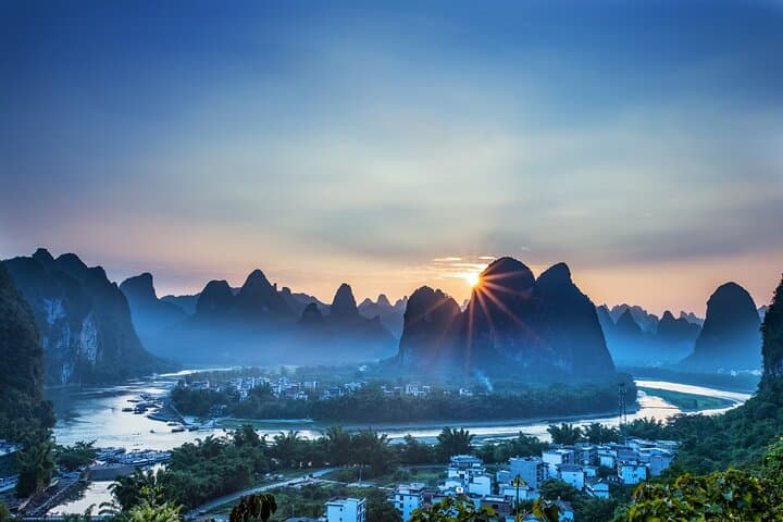 Li River Rafting & Xingping Hike: Private Day Trip from Guilin photo 5