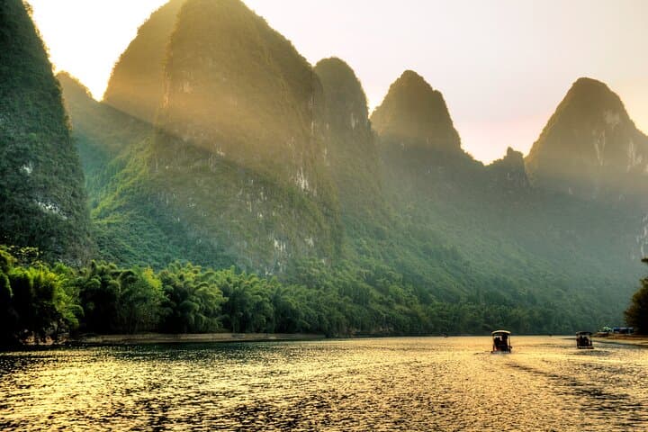 Li River Rafting & Xingping Hike: Private Day Trip from Guilin photo 2