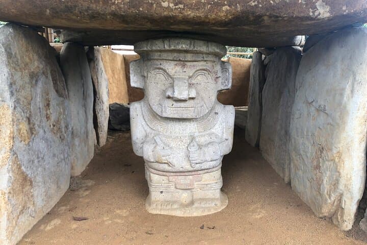 Jeep Tour Around San Agustín: Archaeology, Waterfalls & Andean Views photo 4