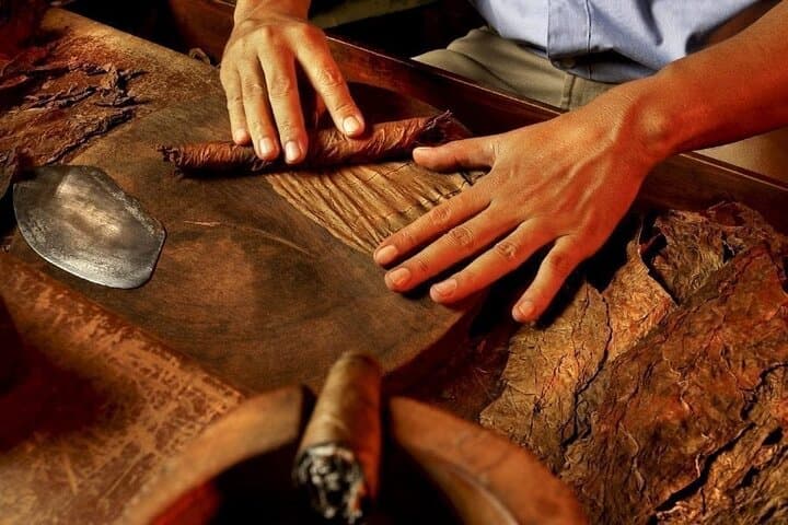 Punta Cana Shopping Tour: Rum, Cigars, Coffee, Larimar & Chocolate Experience photo 5