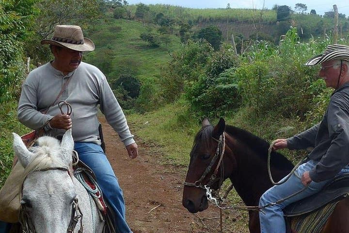 Horseback Tour to Tablón, Chaquira, La Pelota & Purutal — San Agustín Archaeological Ride photo 2