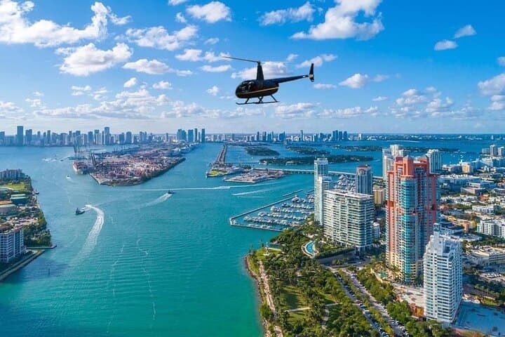 Miami Helicopter Tour: South Beach, Downtown & Islands From Miami Executive Airport photo 3
