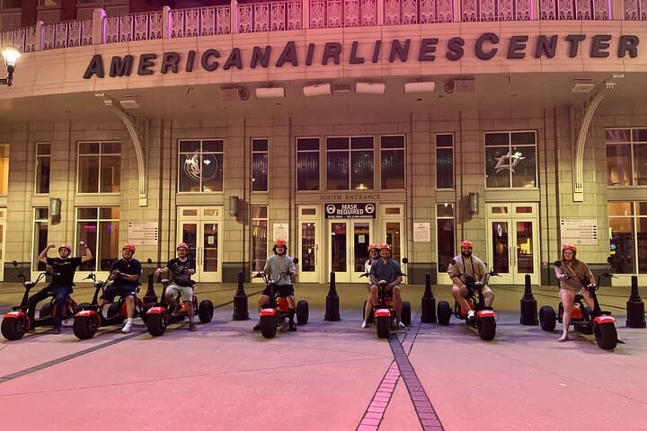 Downtown Dallas E-Bike History & Sightseeing Tour (2-Hour) photo 6
