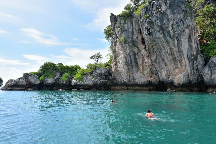 Krabi 7-Islands Sunset Tour with Beach BBQ & Night Snorkeling photo 5