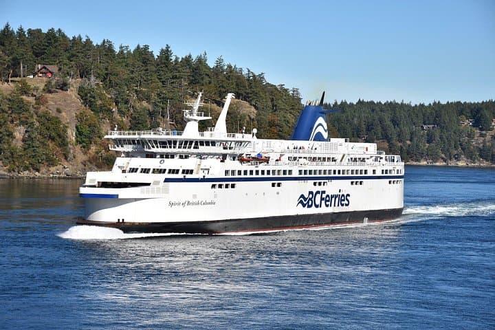 From Vancouver to Mile Zero: Victoria Ferry Day Tour & Butchart Gardens photo 1