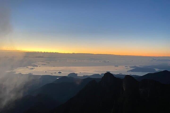 Sunrise at Pedra da Macela: Paraty-to-Cunha Dawn Hike & Viewpoint photo 2