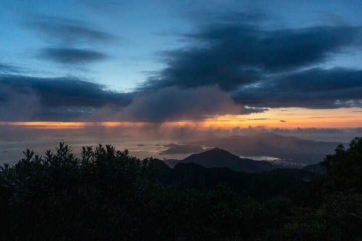 Sunrise at Pedra da Macela: Paraty-to-Cunha Dawn Hike & Viewpoint photo 3
