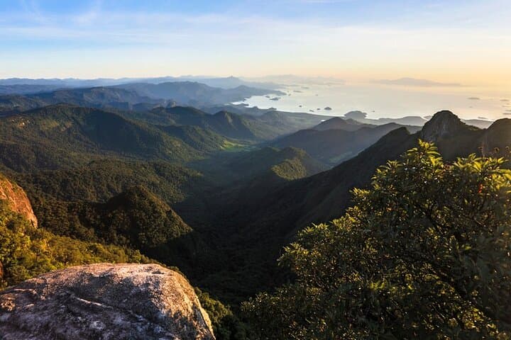 Sunrise at Pedra da Macela: Paraty-to-Cunha Dawn Hike & Viewpoint photo 5