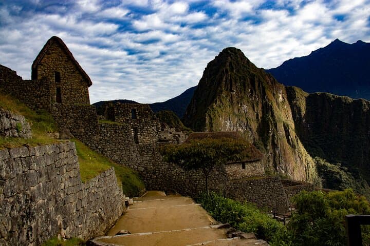 Machu Picchu Full-Day Group Tour from Cusco — Train, Bus & Guided Visit photo 6