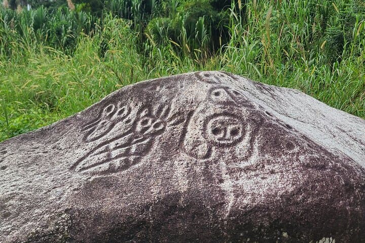 White Canyon Ancestral Route: Private Cultural Canyon Walk & Swim in Utuado photo 3