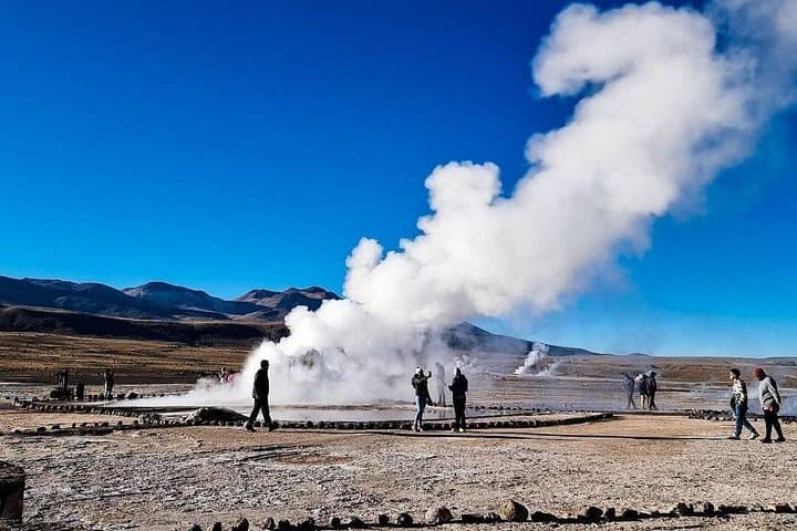 Dawn at El Tatio Geysers: Sunrise Tour from San Pedro de Atacama photo 2