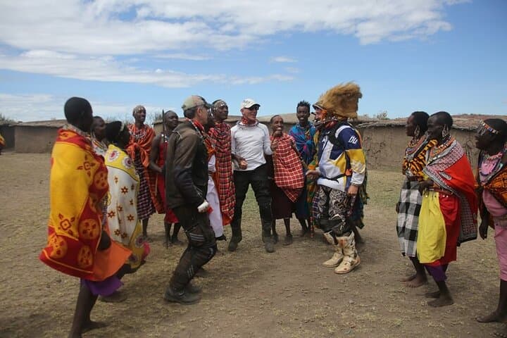 7-Day Off-Road Motorbike Safari: Soysambu Conservancy to Maasai Mara & Lake Naivasha photo 5