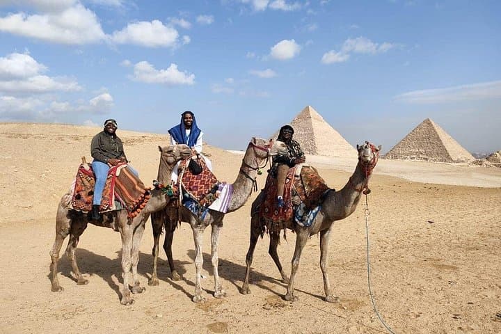 Cairo & Giza Day Tour from Hurghada — Fly to the Pyramids and Egyptian Museum photo 2