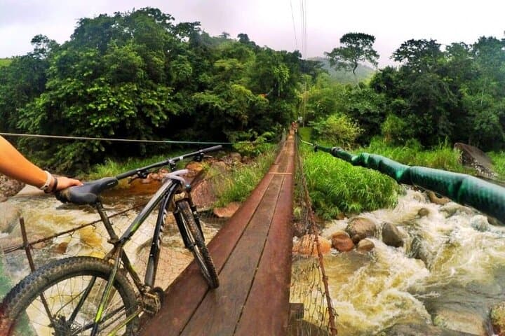 Explore Paraty by Bike: Self-Guided 3- or 6-Hour Rental with Helmet & Map