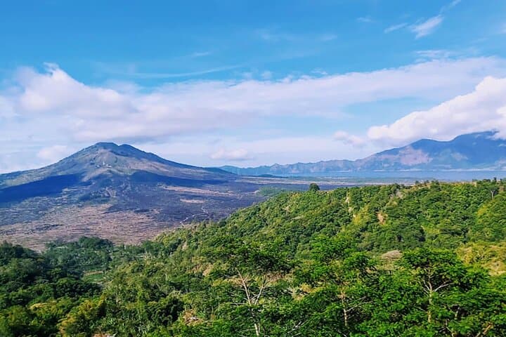 Private Full-Day Gunung Kawi, Tirta Empul & Mount Batur Volcano Tour from Bali