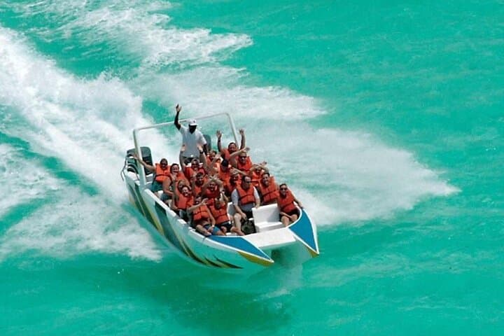 Saona Island Full-Day Excursion: Catamaran, Natural Pool & White Sand Beaches photo 4