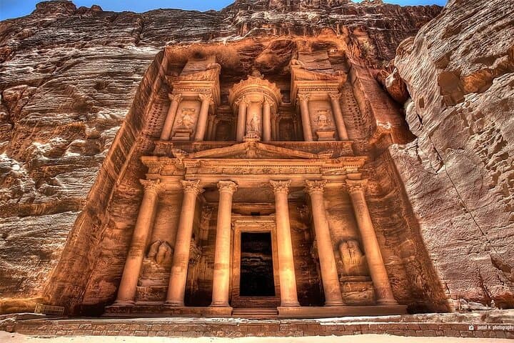 Wadi Rum to Petra Private Day Trip — Full-Day Round-Trip Transfer photo 2