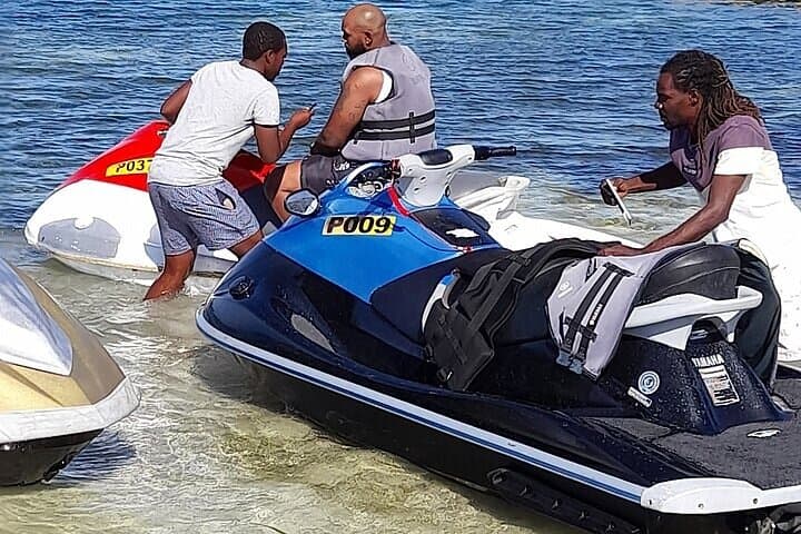 Montego Bay Jet Ski & Parasailing Private Beach Tour