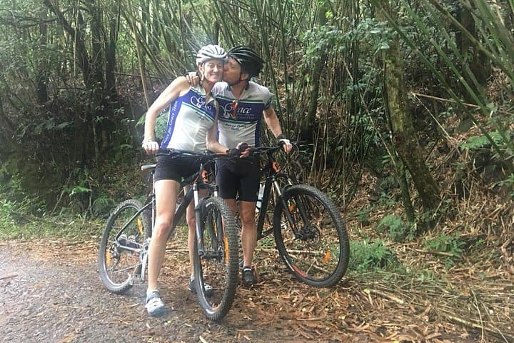 Cycling to Hunas Falls: Kandy Day Tour Through Tea Country photo 4