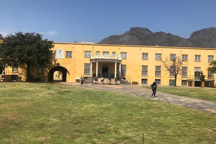 Cape Town City Tour and Constantia Wine Tasting: Simon van der Stel Winelands Day Trip photo 5