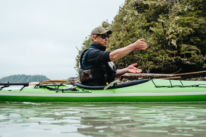 Sea-Kayaking the Broken Group Islands: Day Tour from Ucluelet photo 3