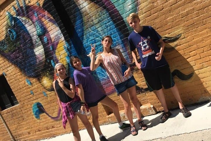 Fresno City Scavenger Hunt: Crazy Dash Urban Walking Adventure