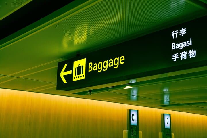 San Francisco SFO Private Luxury Airport Transfer — Door-to-Door Chauffeur Service photo 3