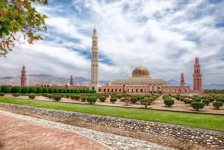 Private Full-Day Muscat City Tour: Sultan Qaboos, Corniche & Mutrah Souq photo 3