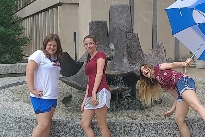 Royal Scavenger Hunt in Cedar Rapids — Wacky Walks App Adventure photo 5